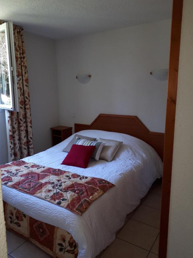 Logis Hotel Le Ceans Orpierre Ngoại thất bức ảnh